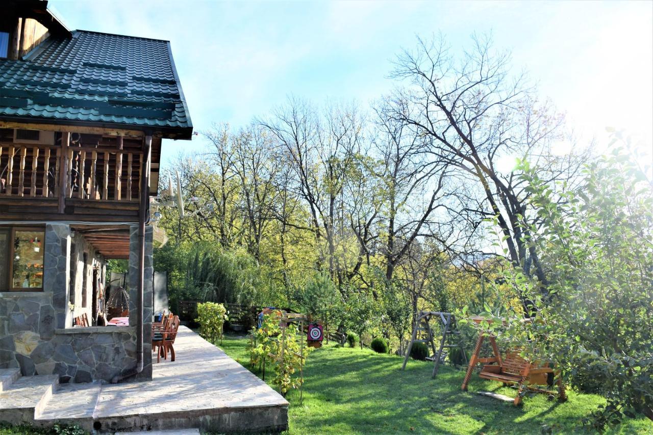 Cabana Soveja Exteriér fotografie